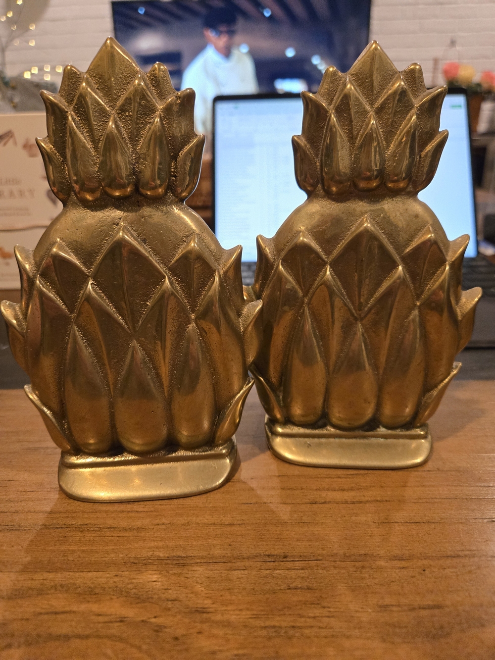 S/2 Vintage Brass Heavy Newport Metallics Pineapple Bookends